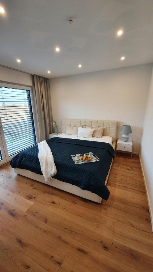 Ella'S Lounge - Besonders Geniessen Apartman Singen Kültér fotó