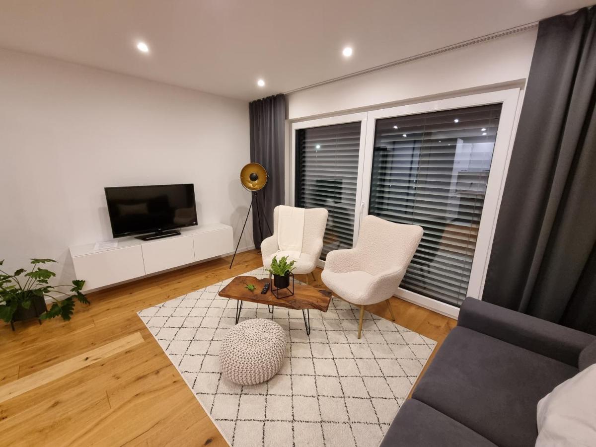 Ella'S Lounge - Besonders Geniessen Apartman Singen Kültér fotó